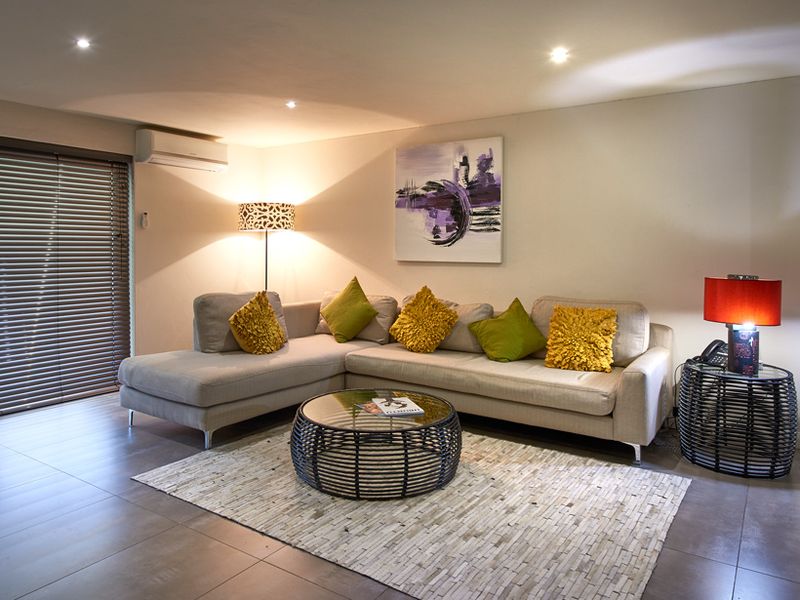 Welcome to your extravagant sanctuary next to the Jukskei river! - Photo 8