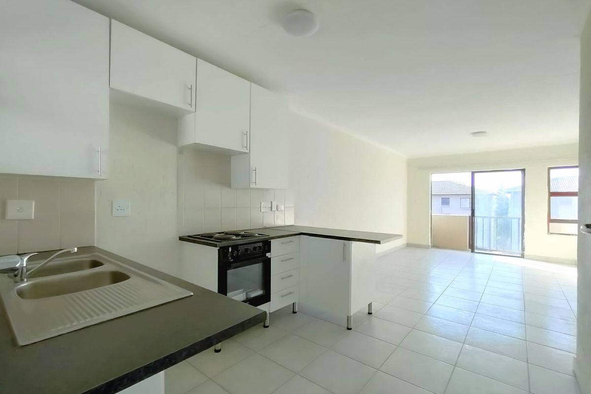 Fantastic opportunity for first-time homeowners & great investment...! - Photo 4