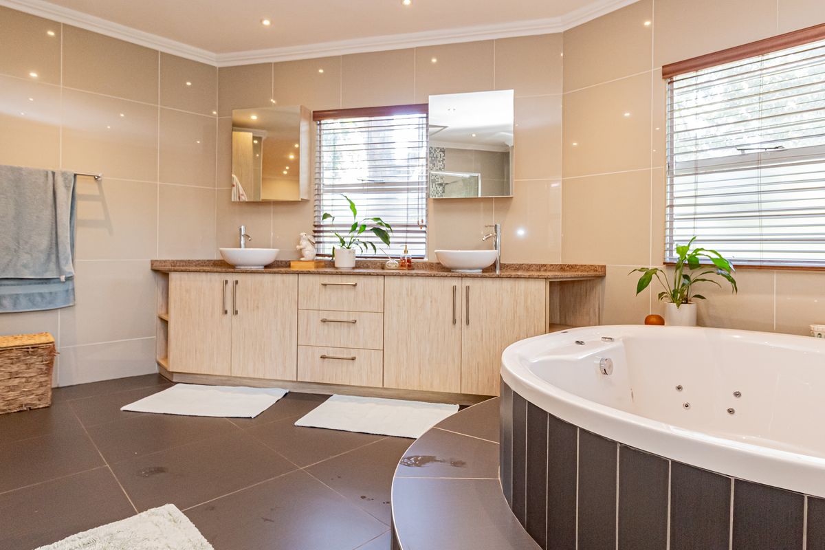 Your New Home Awaits in Boskruin! - Photo 4