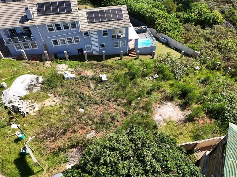 LOVELY LARGE VACANT 809  SQM STAND IN SOUGHT AFTER WAVECREST AREA - Photo 3