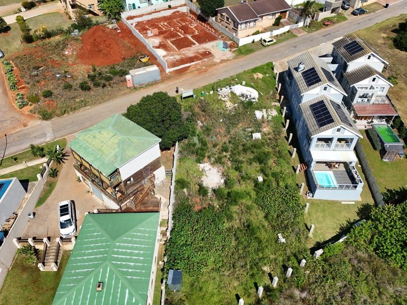 LOVELY LARGE VACANT 809  SQM STAND IN SOUGHT AFTER WAVECREST AREA - Photo 2