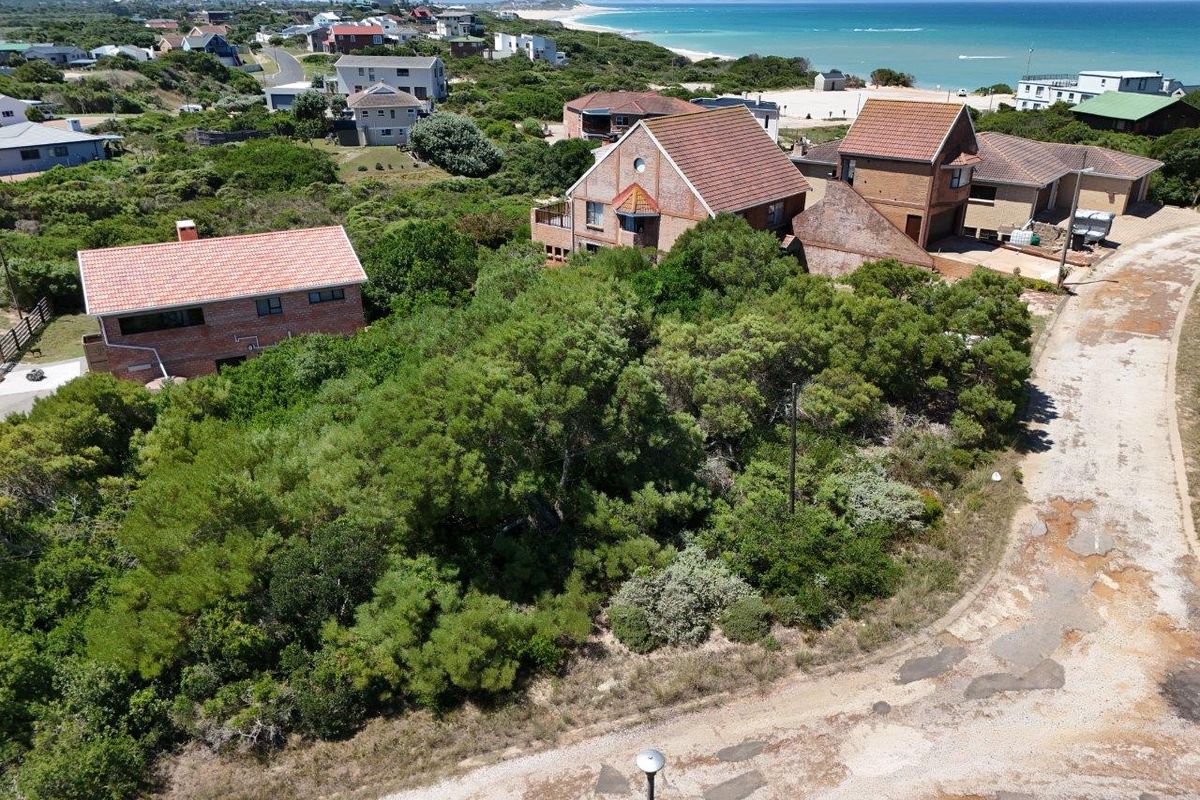 STUNNING LARGE VACANT  816 SQM STAND IN SOUGHT AFTER PARADISE BEACH . - Photo 2