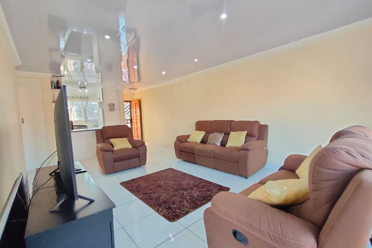 GREAT STANDARD OF FAMILY LIVING  AT BOLDER VIEW... - Photo 5