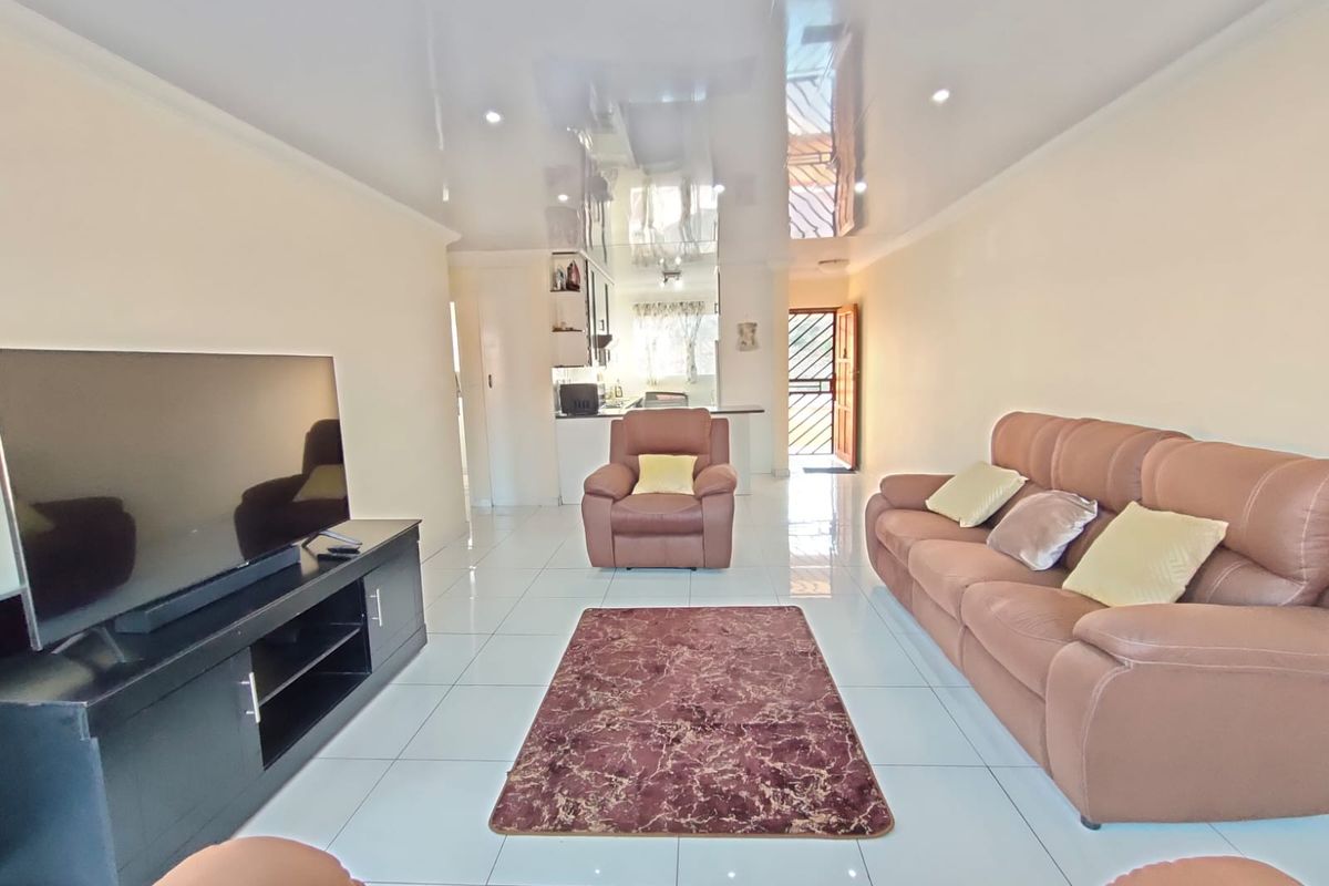 GREAT STANDARD OF FAMILY LIVING  AT BOLDER VIEW... - Photo 4