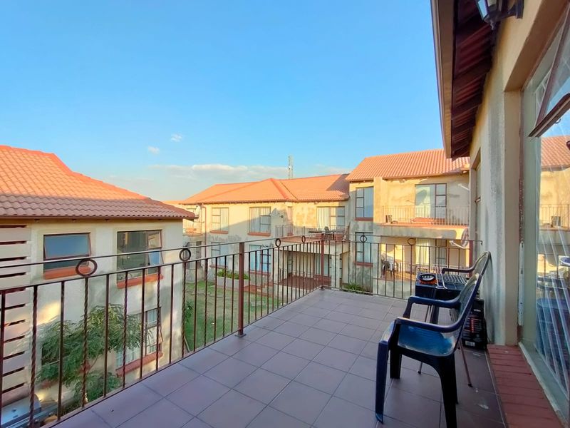 GREAT STANDARD OF FAMILY LIVING  AT BOLDER VIEW... - Photo 2