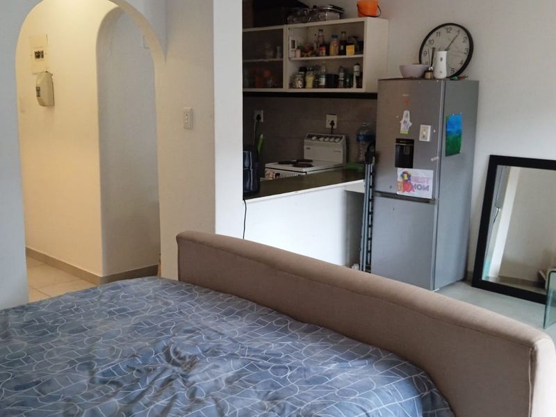 WHY RENT IF YOU CAN BUY. NET YIELD OF 11 % - Photo 4