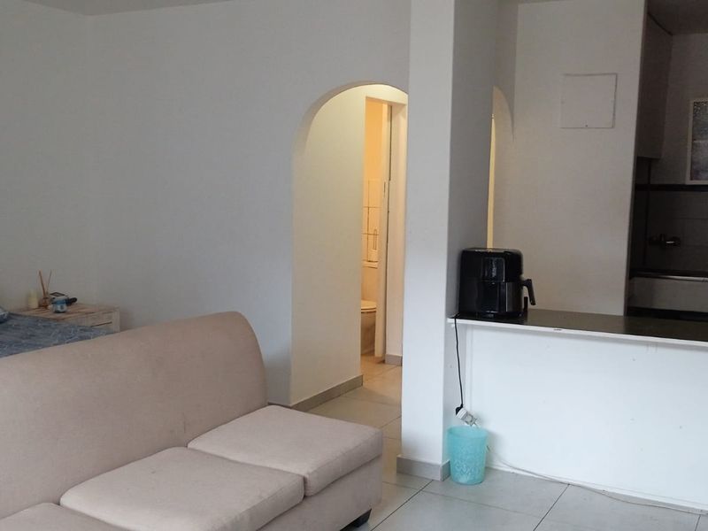 WHY RENT IF YOU CAN BUY. NET YIELD OF 11 % - Photo 3