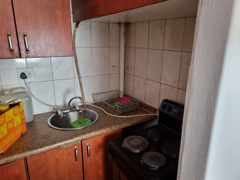 WHY RENT IF YOU CAN BUY. NET YIELD OF 11 % - Photo 5