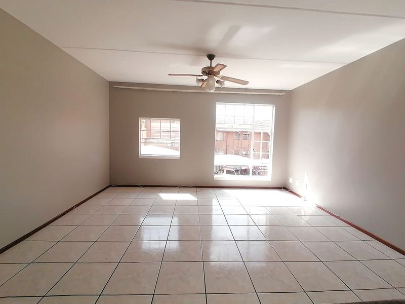 Nice and Neat 1st Floor Apartment For Sale ! - Photo 8