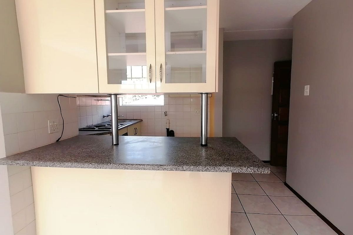 Nice and Neat 1st Floor Apartment For Sale ! - Photo 5