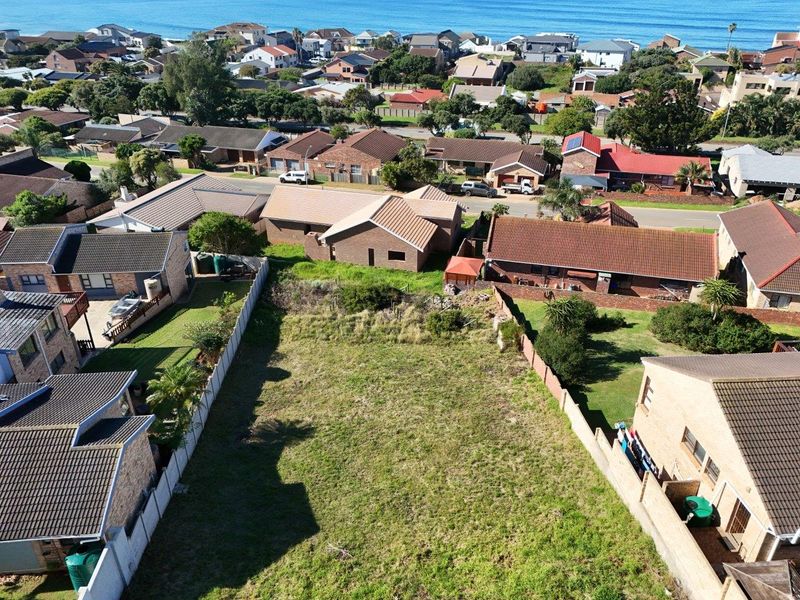 GREAT LOCATION LARGE  892  SQM STAND VERY CLOSE TO  THE BEACH - POINT - Photo 3