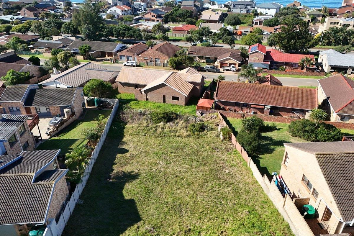 GREAT LOCATION LARGE  892  SQM STAND VERY CLOSE TO  THE BEACH - POINT - Photo 3