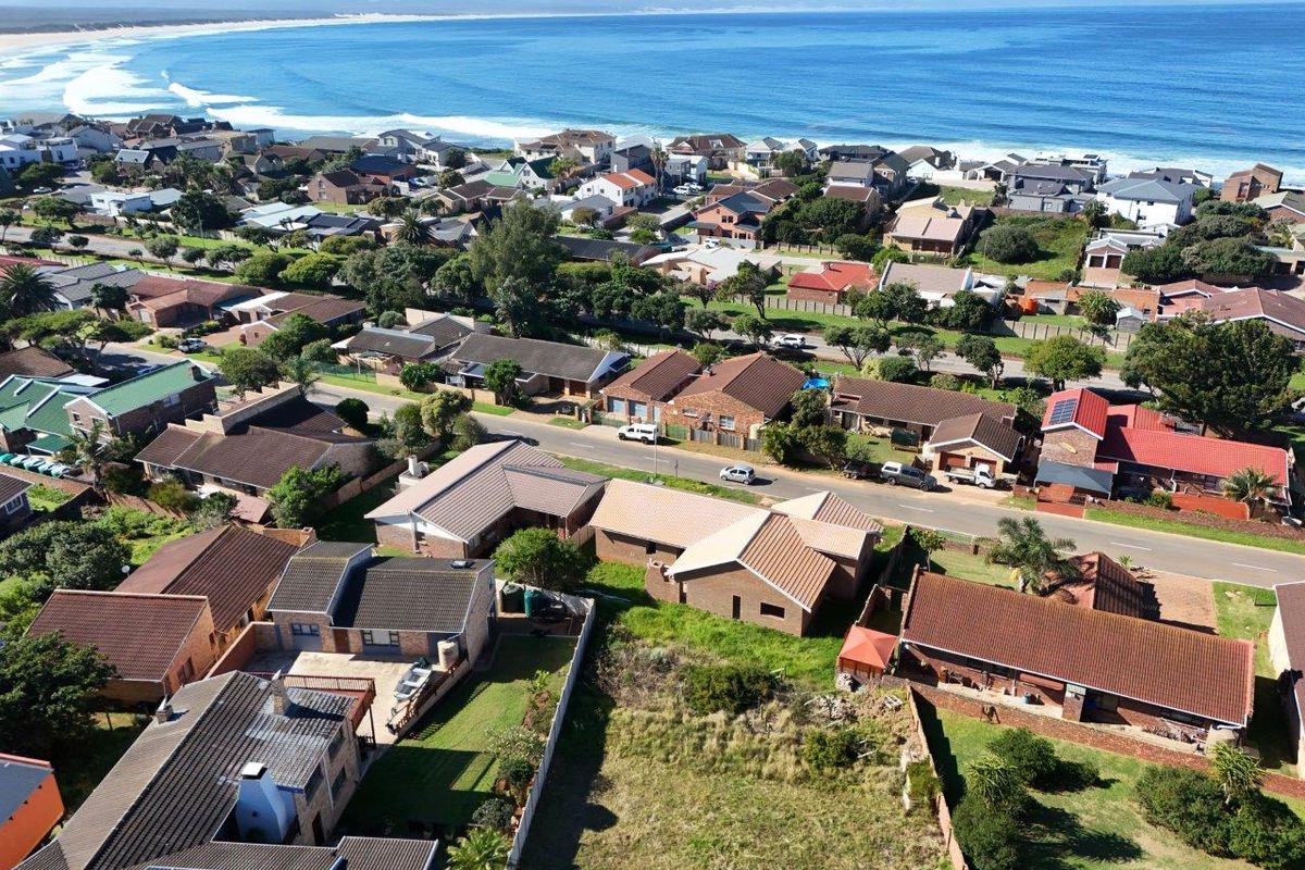 GREAT LOCATION LARGE  892  SQM STAND VERY CLOSE TO  THE BEACH - POINT - Photo 2