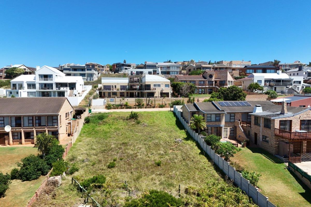 GREAT LOCATION LARGE  892  SQM STAND VERY CLOSE TO  THE BEACH - POINT - Photo 4