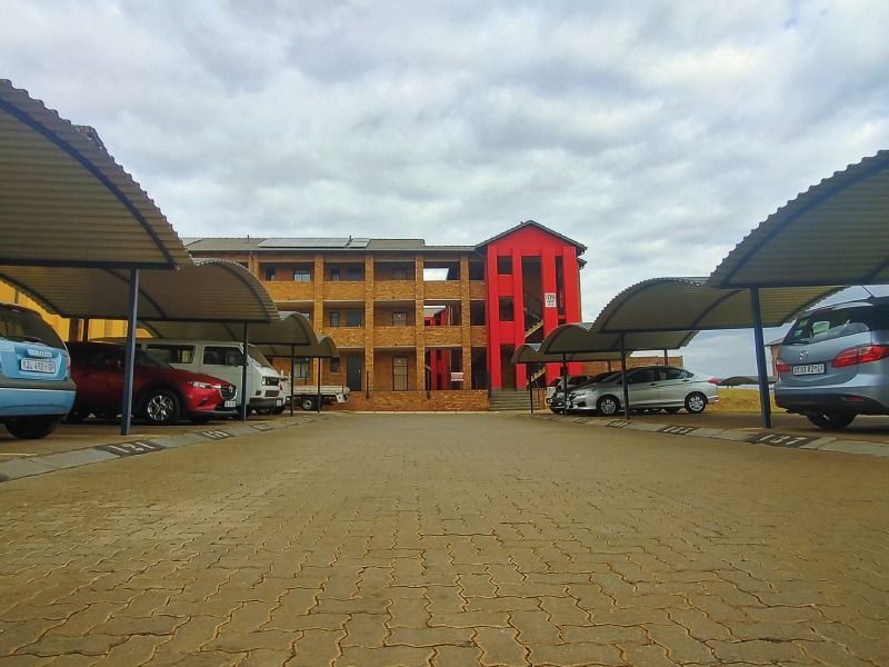 The Bronx is an affordable apartment security estate located next to Sky City Mall in the south of - Photo 2