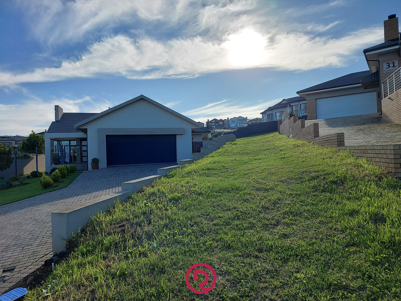 Prime Position. Rare Opportunity. Exceptional Lifestyle. - Photo 2