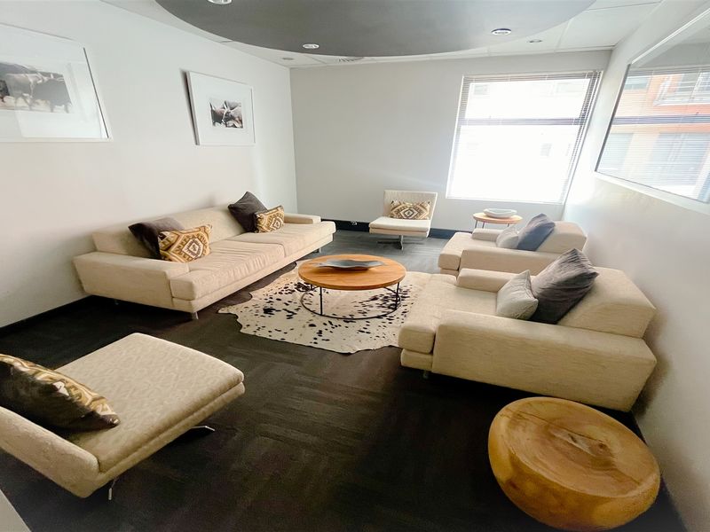 952m2 office space for sale in Melrose Arch - Photo 9