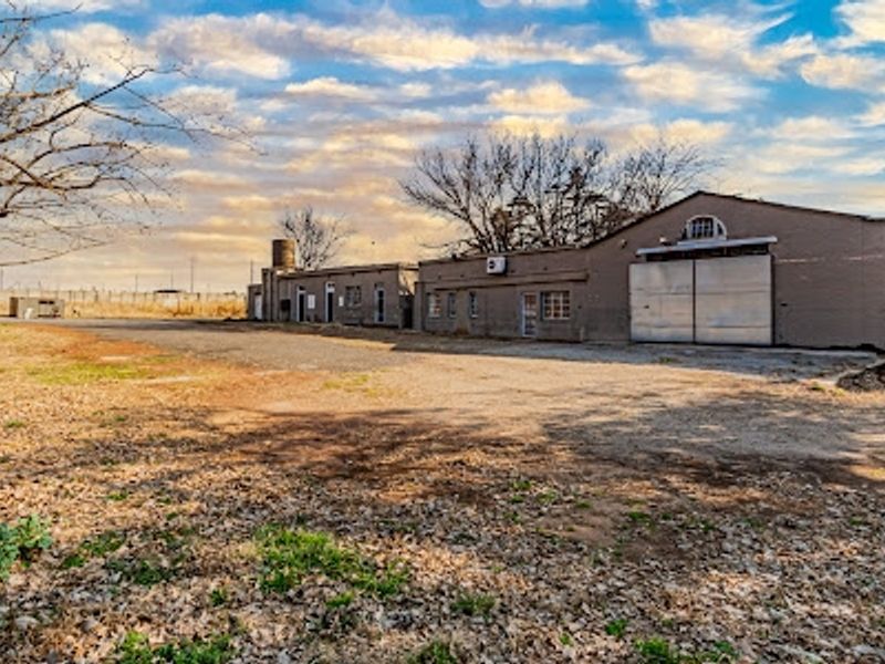 Business, Home, or Farm – The Choice Is Yours - Photo 5