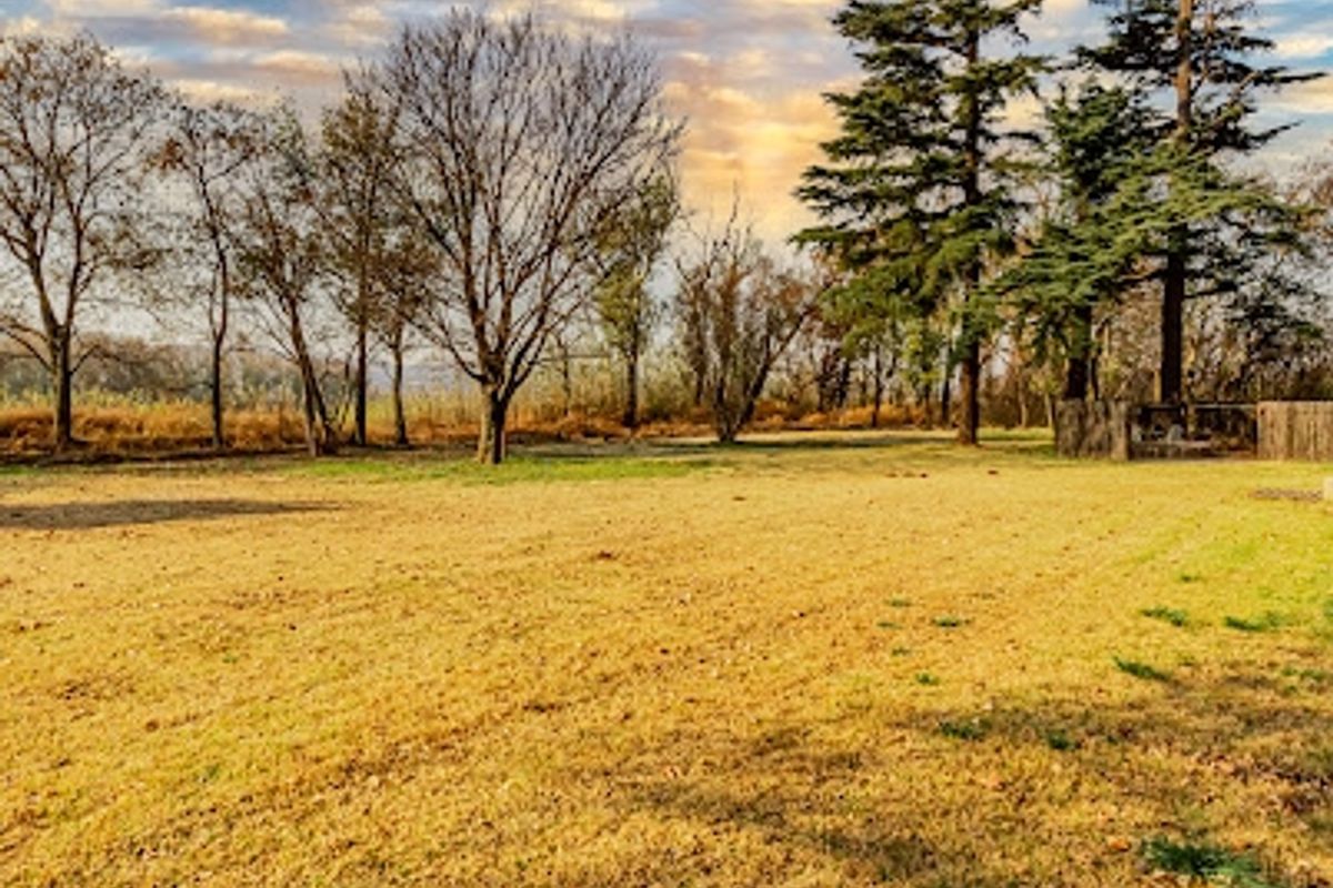 Business, Home, or Farm – The Choice Is Yours - Photo 3
