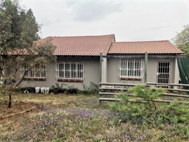 Exclusive Boomed-Off Property with Natural Surroundings - Photo 7
