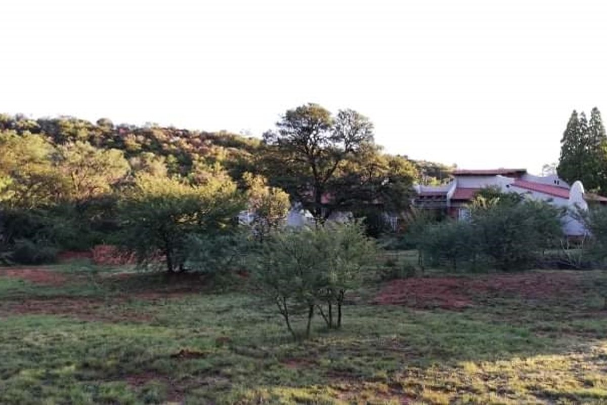 Exclusive Boomed-Off Property with Natural Surroundings - Photo 3