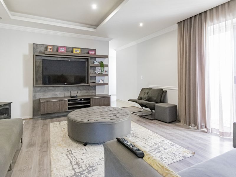 An Extraordinary Gem Waiting for You to Explore - Photo 8