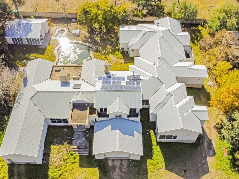 An Extraordinary Gem Waiting for You to Explore - Photo 2