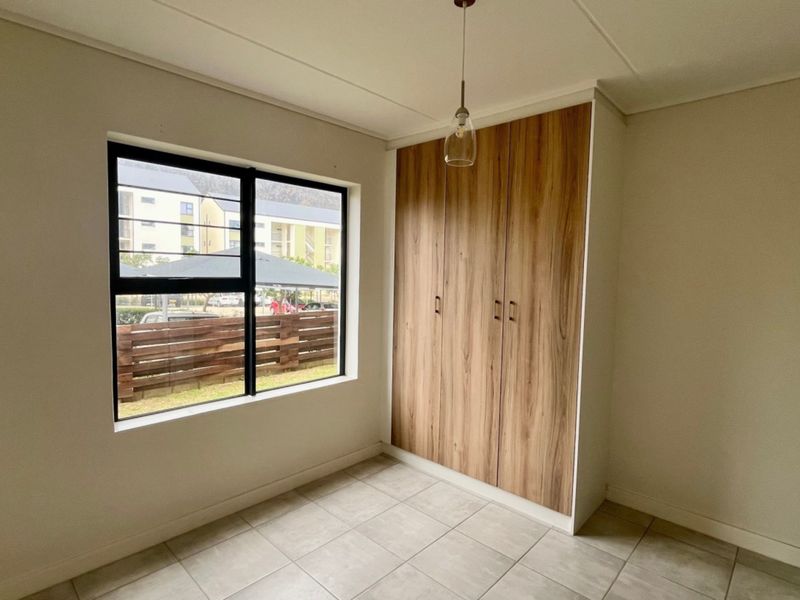 Ground Floor Apartment in Popular Greenbay Estate - Photo 8