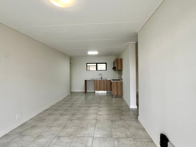 Ground Floor Apartment in Popular Greenbay Estate - Photo 6