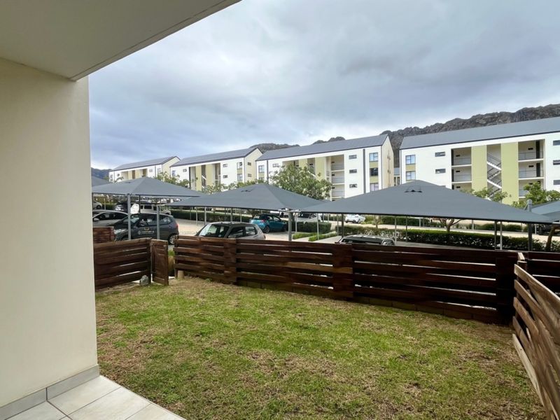 Ground Floor Apartment in Popular Greenbay Estate - Photo 3