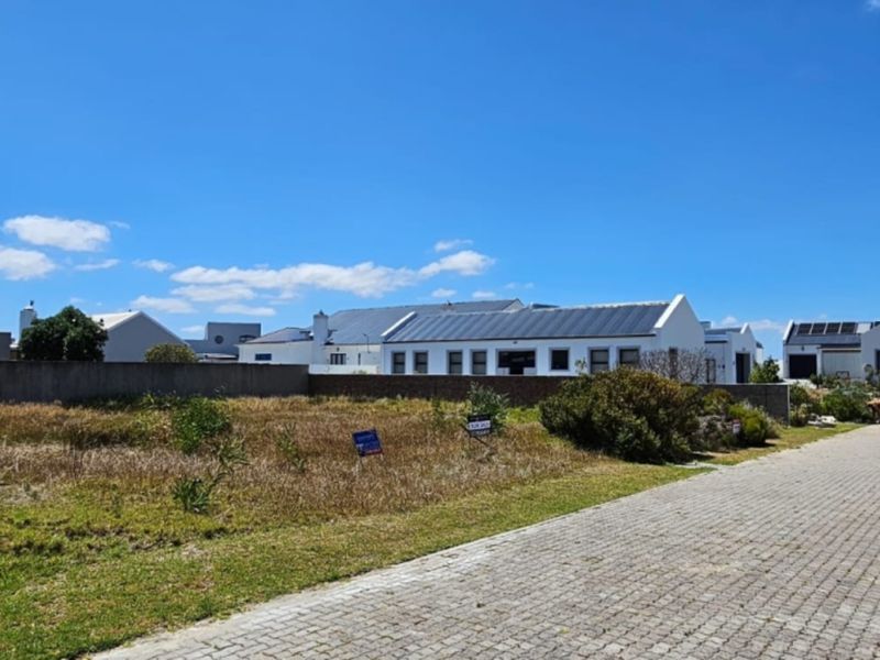 Prime Coastal Living – Franschekraal Villas Estate - Photo 2