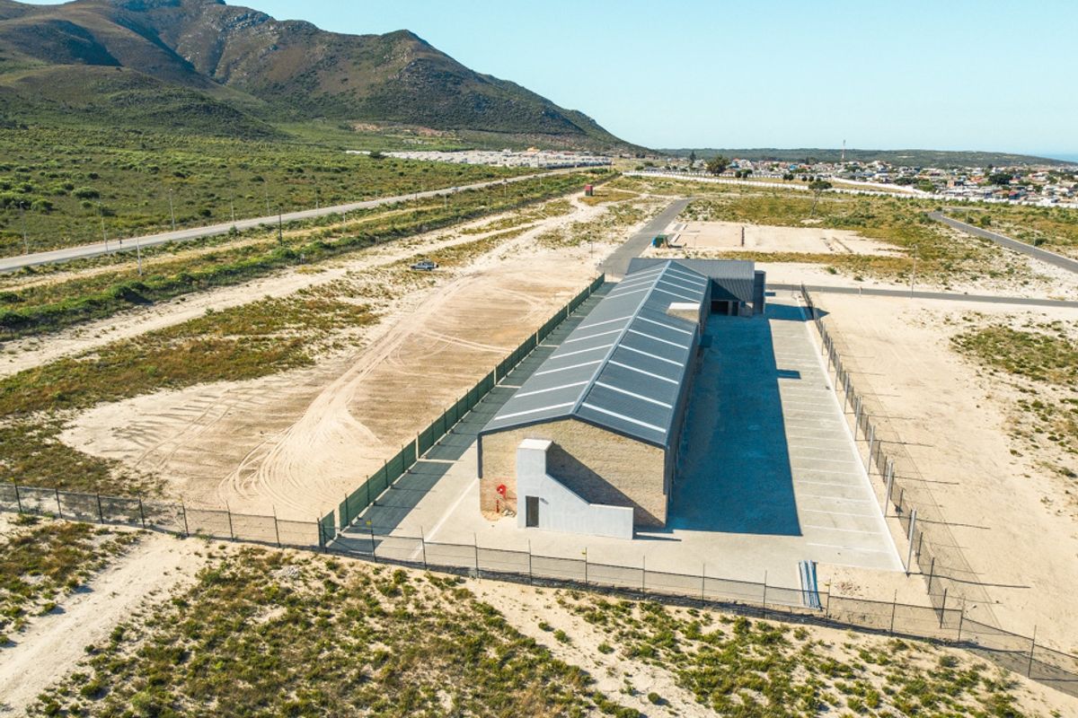 Large Business / Light Industrial Stand for Sale in Hermanus - Photo 5