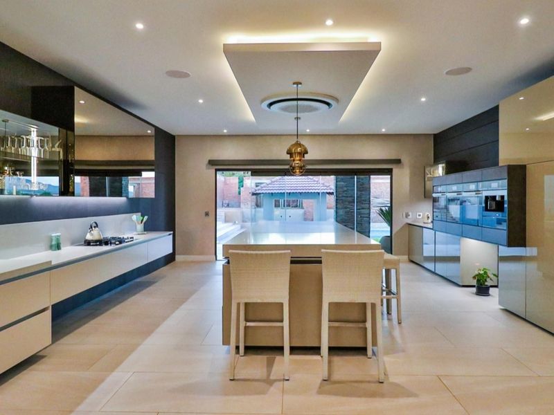 House For Sale In Hartbeespoort - Photo 2