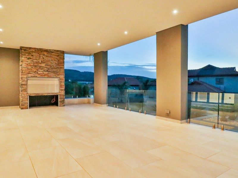 House For Sale In Hartbeespoort - Photo 5