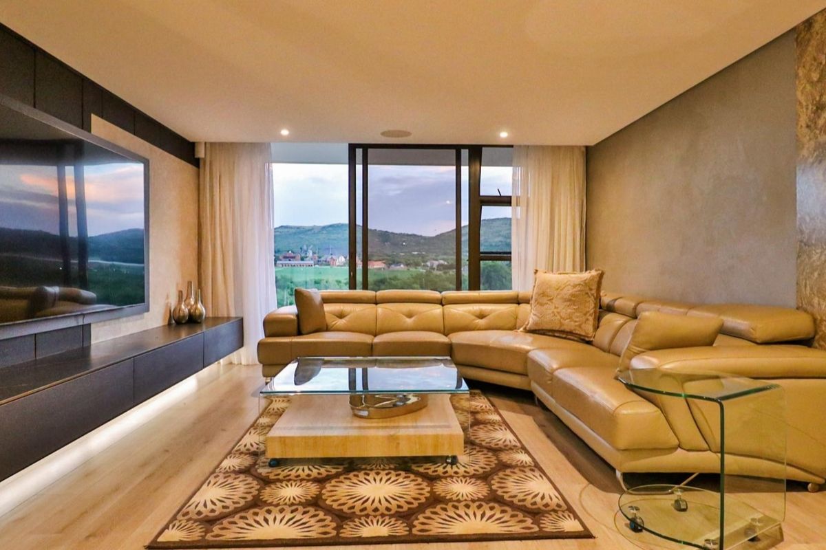 House For Sale In Hartbeespoort - Photo 4