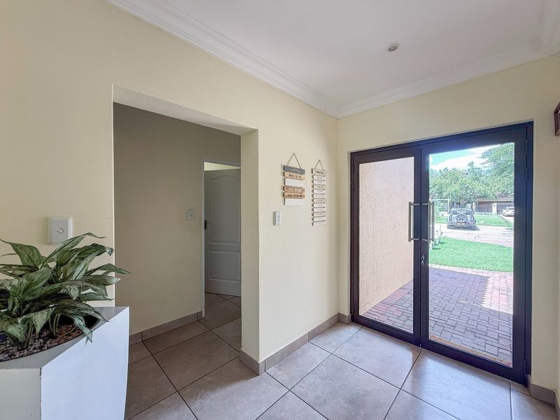 4-bedroom home in an affordable, secure estate. - Photo 7