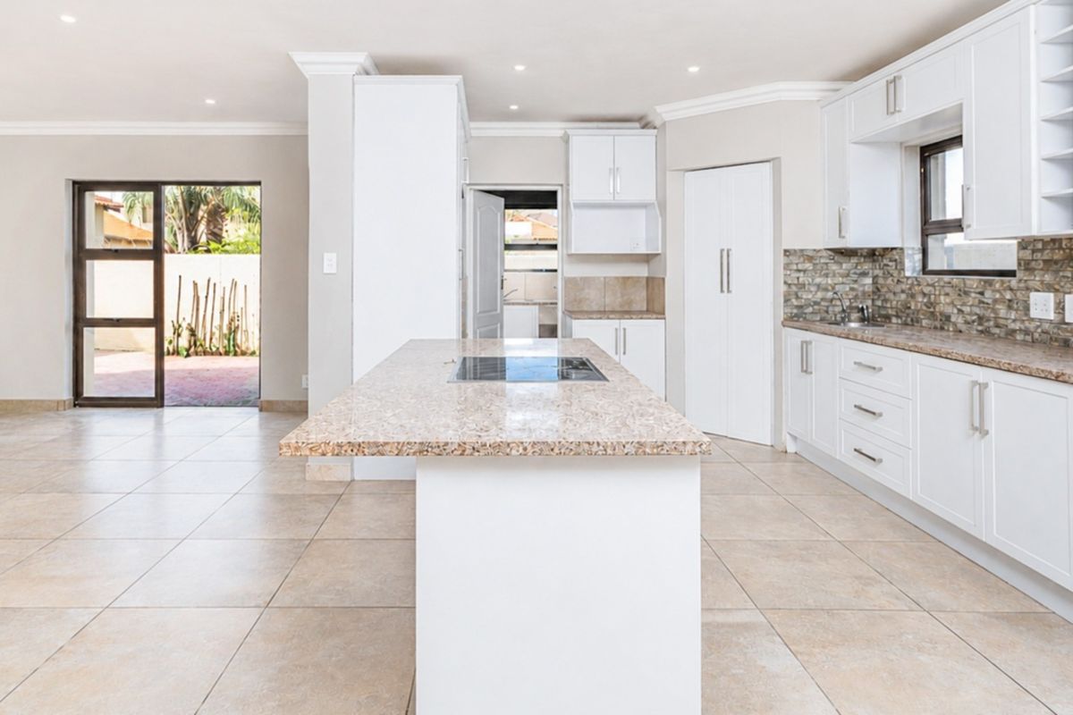 4-bedroom home in an affordable, secure estate. - Photo 4
