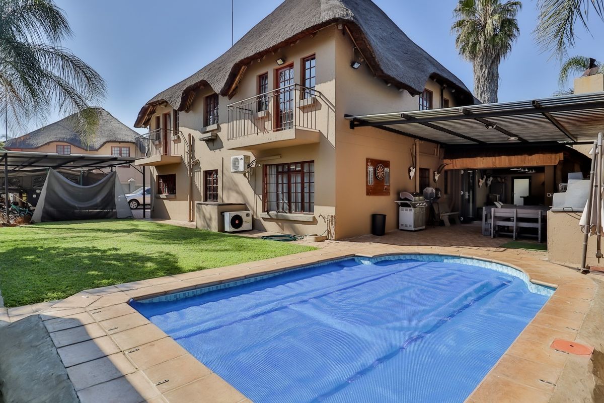 A home you’ll be proud to own! - Photo 5