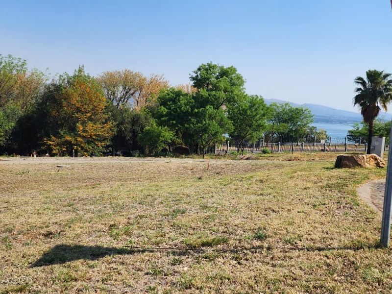 Whether a Forever Family Home or a Cherished Holiday Retreat — This Stand Delivers on Both - Photo 10