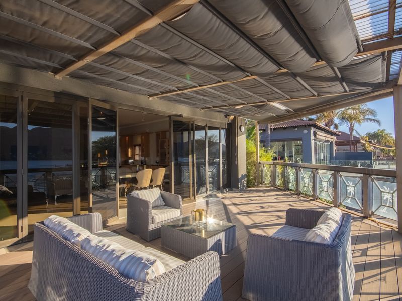 Luxury 4 bedroom Lakeside Living at Pecanwood Estate - Photo 10