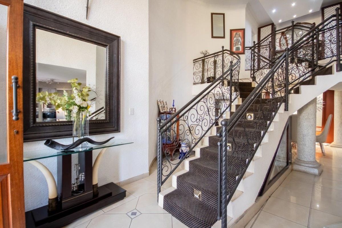 House For Sale In Hartbeespoort - Photo 2