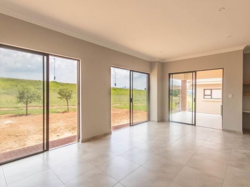 Retirement home with more space you can dream off - Photo 9