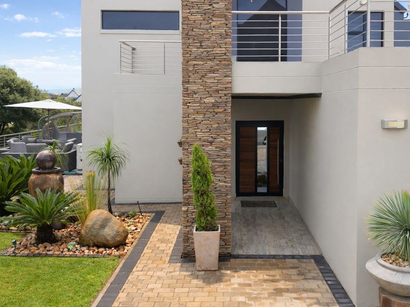 Elegant 4-Bedroom Mansion in Leloko Estate – A Haven of Luxury, Nature, and Tranquility - Photo 9