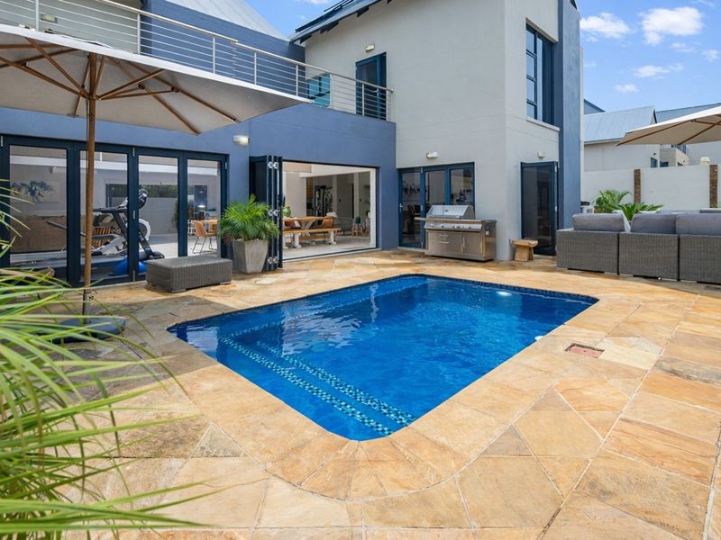 Elegant 4-Bedroom Mansion in Leloko Estate – A Haven of Luxury, Nature, and Tranquility - Photo 3