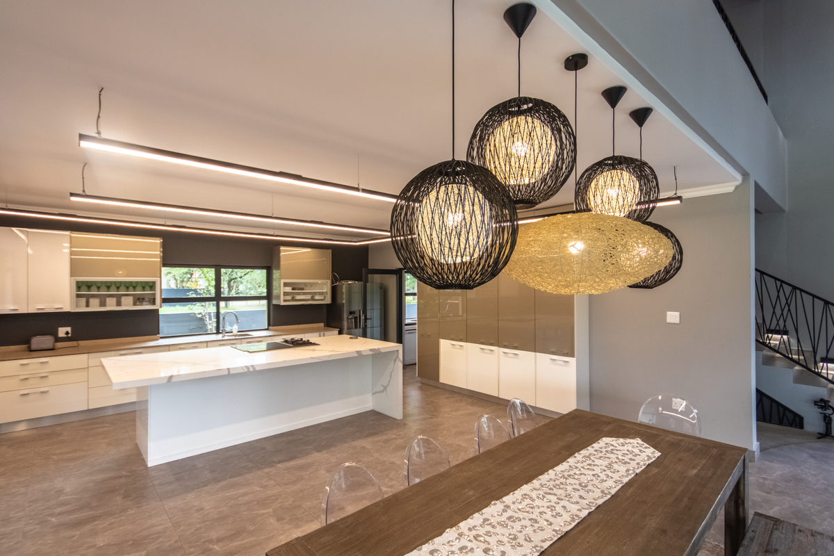 House For Sale In Hartbeespoort - Photo 2