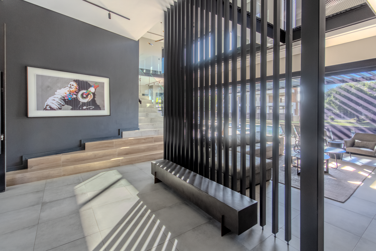 House For Sale In Hartbeespoort - Photo 2