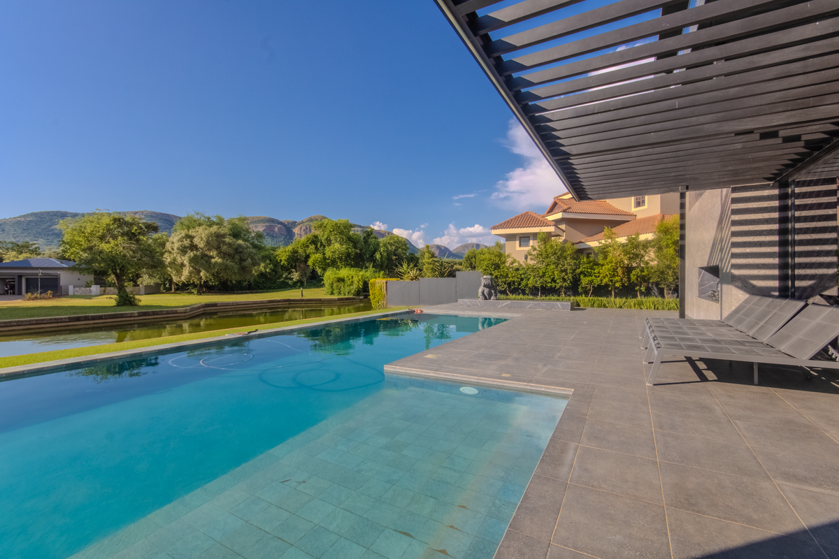 House For Sale In Hartbeespoort - Photo 3