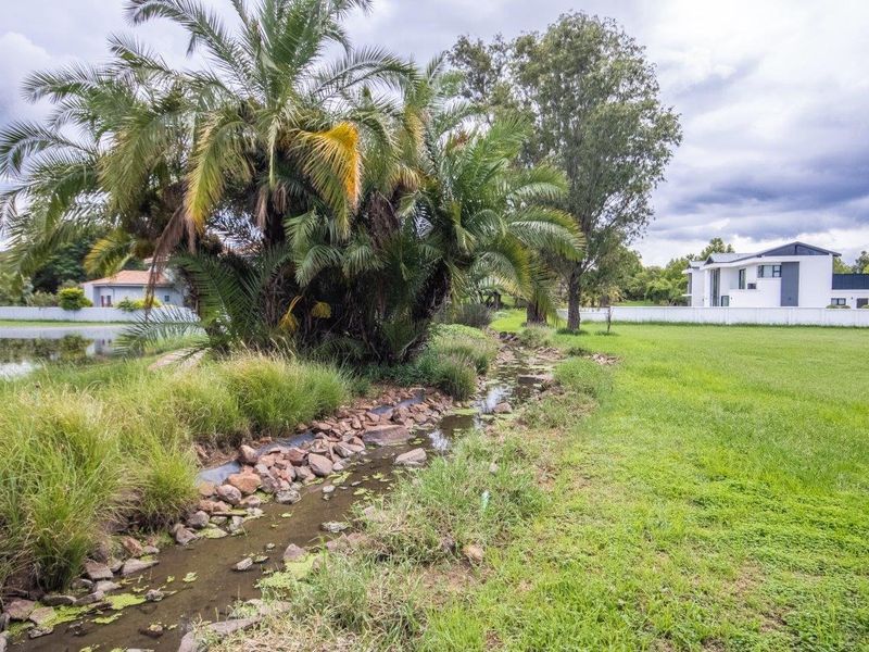 Expansive Stand with Greenbelt Views & Golf Course Access in The Islands Estate - Photo 3