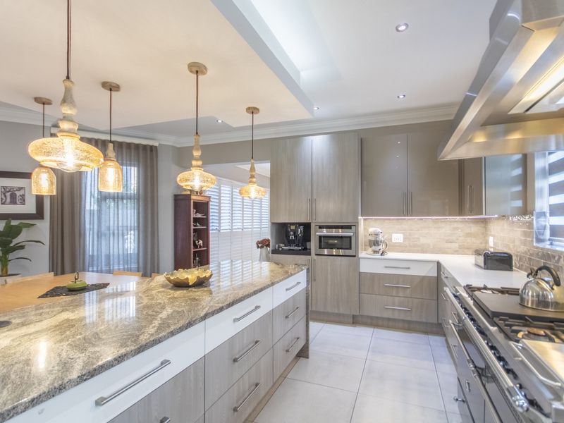 House For Sale In Hartbeespoort - Photo 8