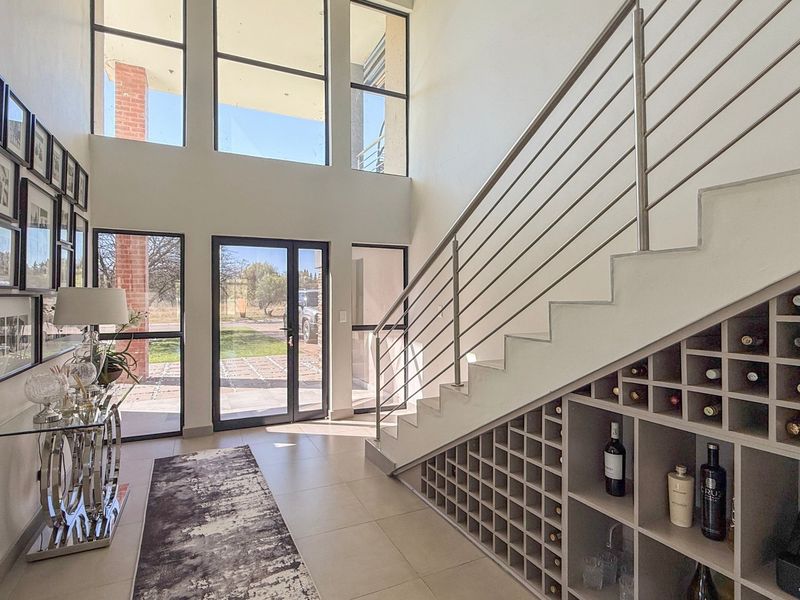 An Extraordinary Family Home on 1 269m2 — Where Country Estate Living Reaches Its Finest Expression - Photo 8